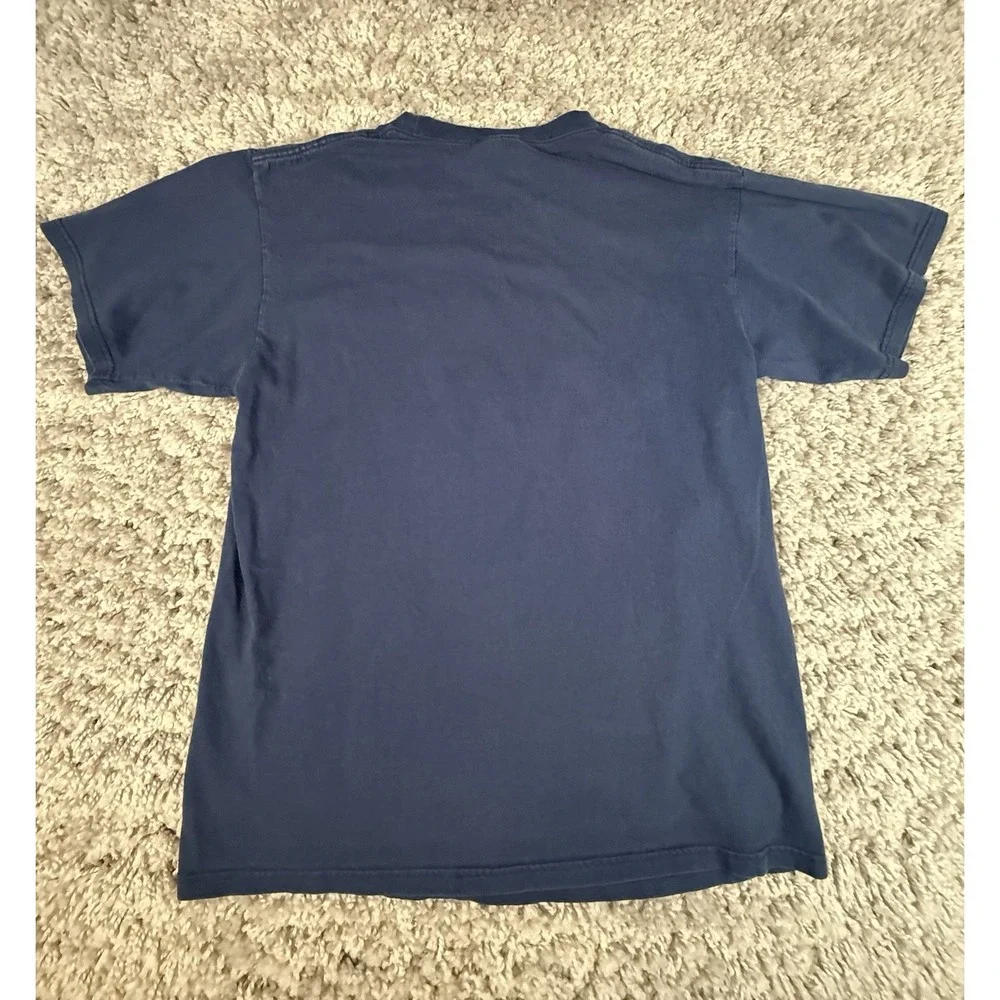 Vintage 90s 00s Barcelona Nike Center Swoosh Soccer Logo CBF T-Shirt Size Medium